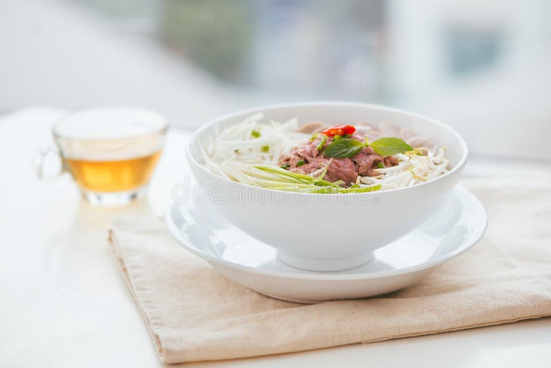 A bowl of traditional Vietnamese Pho noodle royalty free stock photos A bowl of traditional Vietnamese Pho noodle royalty free stock photos