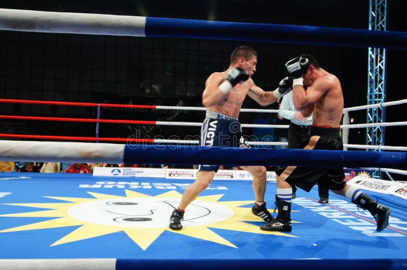 The Boxing Match for the WBS Mediteranean Title between Viorel Simion (Romania) and Zolt Nagy (Hungary). The 58. 967 kg- Featherweight- cathegory. Title stock images, royalty-free photos and pictures