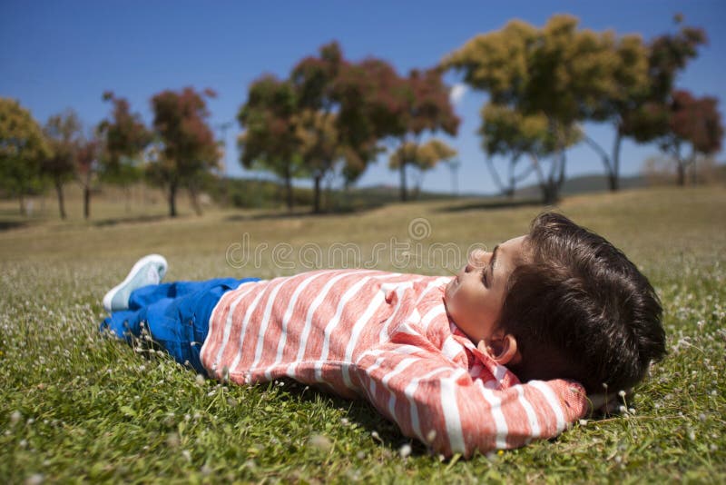 Watching outdoor belly crunchboy