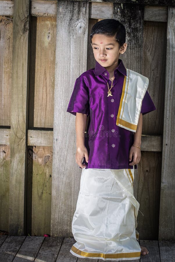 Traditional Kids Dresses at Best Price in Thrissur, Kerala | S. S. Hand  Looms