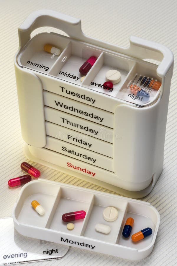 Boîte quotidienne de drogues - médicament images stock Boîte quotidienne de drogues - médicament images stock