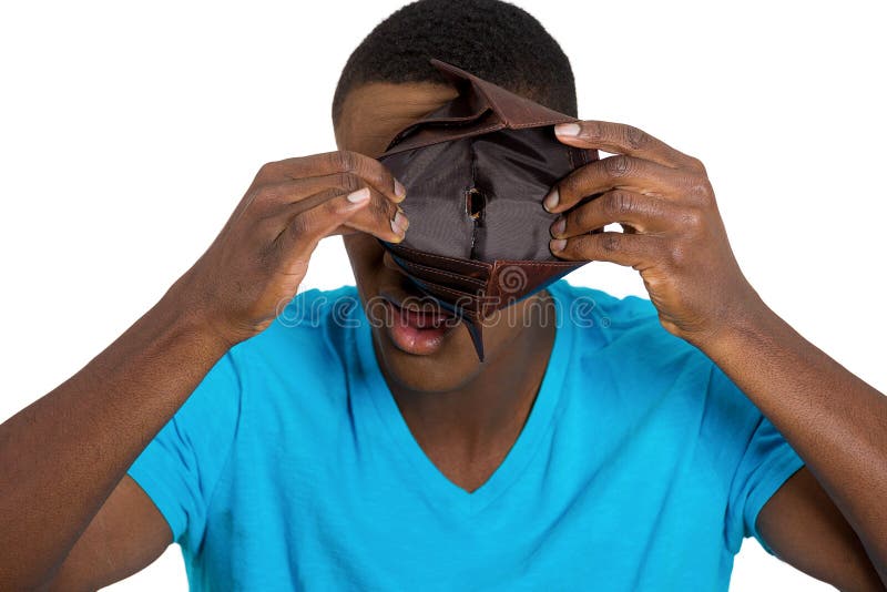 Brach den jungen Mann, der leere Geldbörse zeigt stockbild Brach den jungen Mann, der leere Geldbörse zeigt stockbild