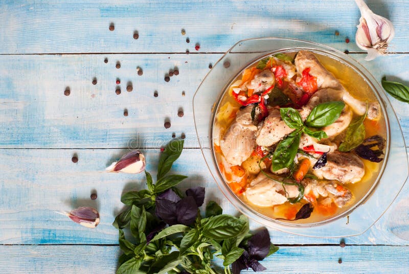 Braised chicken with vegetables royalty free stock photography Braised chicken with vegetables royalty free stock photography