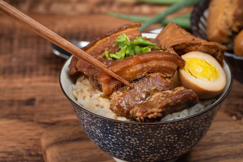 Braised Pork Belly Over Cooked Rice, Famous and Delicious Street Food