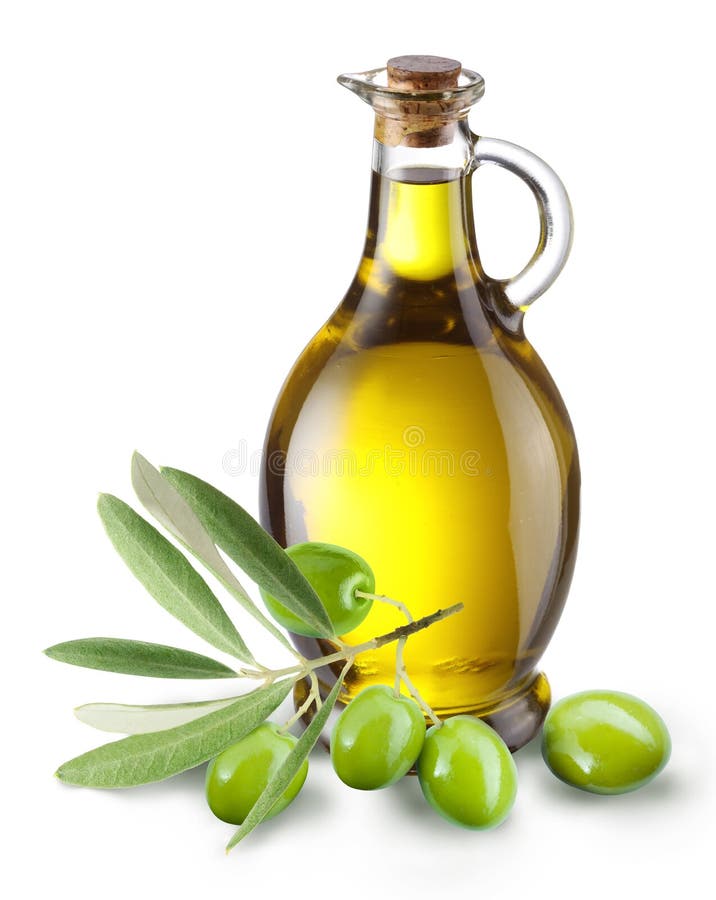 Ramo con olive e una bottiglia di olio d'oliva isolato su bianco.