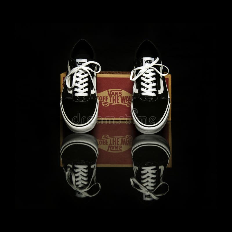 vans old skool box