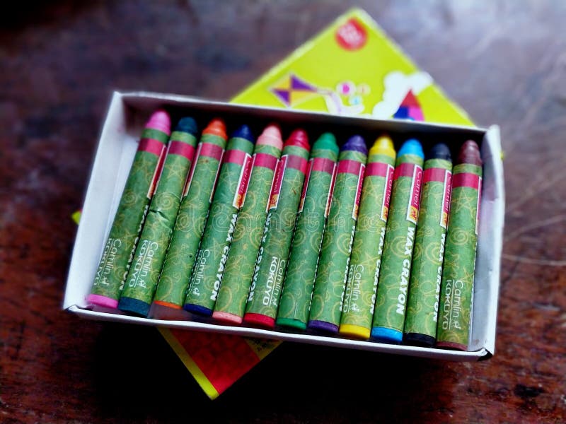 A brand new wax crayon box with all the colors in place royalty free stock photo A brand new wax crayon box with all the colors in place royalty free stock photo