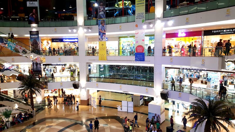 Branded Shops in a Shopping Malls in Mumbai Editorial Photography ...