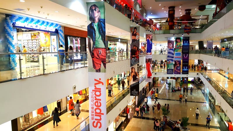 Shopping Mall editorial photo. Image of michigan, retail - 36693341