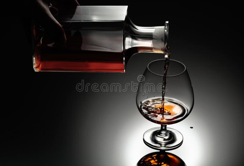 114,573 Brandy Liquid Royalty-Free Images, Stock Photos & Pictures |  Shutterstock