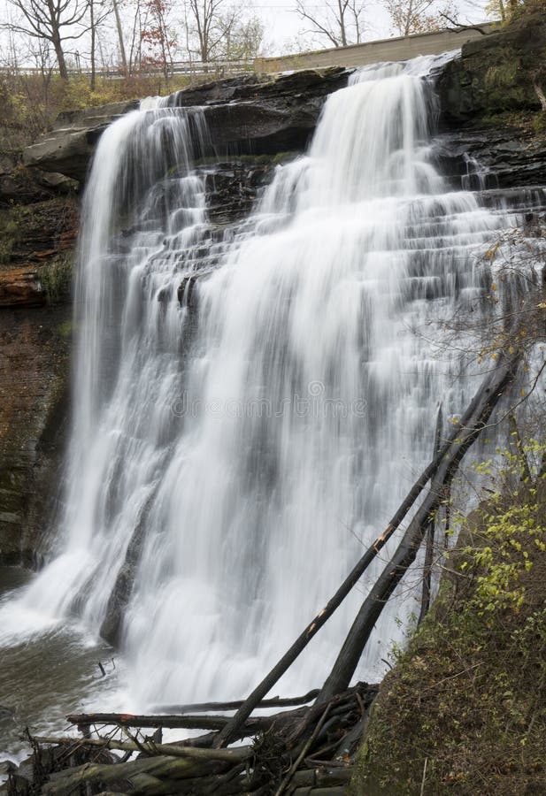 Brandywine cai no parque nacional do vale de Cuyahoga em Ohio do norte fotografia de stock Brandywine cai no parque nacional do vale de Cuyahoga em Ohio do norte fotografia de stock
