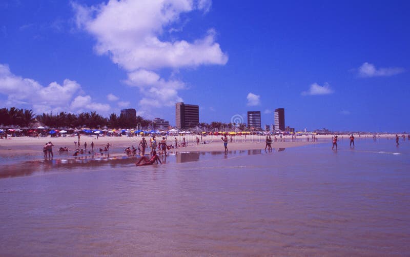 Brasil: O Praia a Dinamarca Futuro na cidade de Fortalezza fotos de stock royalty free Brasil: O Praia a Dinamarca Futuro na cidade de Fortalezza fotos de stock royalty free