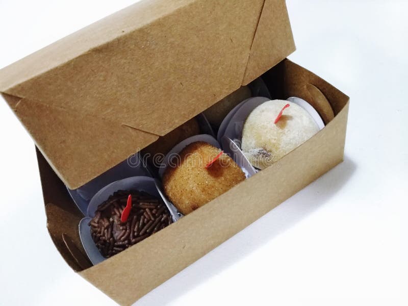 Brasilianer Brigadeiros-Schokoladentrüffel-Süßigkeitspartei stockfotos Brasilianer Brigadeiros-Schokoladentrüffel-Süßigkeitspartei stockfotos