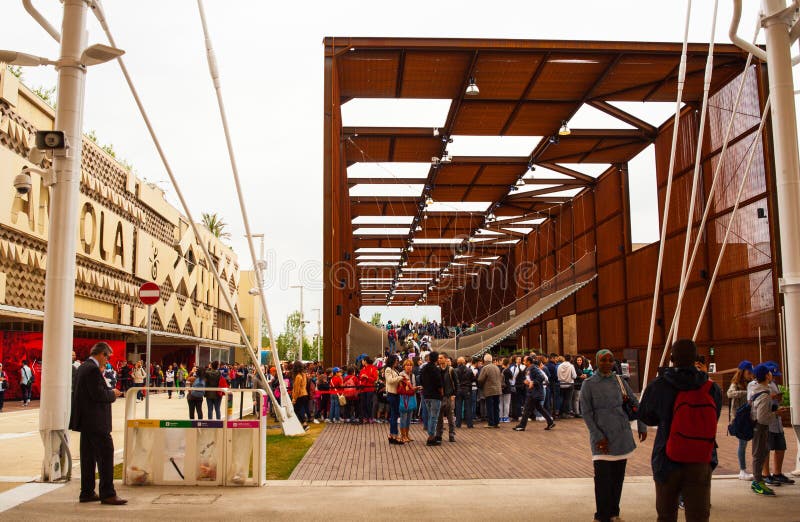 Brasiliansk paviljong på expon 2015, Milan royaltyfri fotografi Brasiliansk paviljong på expon 2015, Milan royaltyfri fotografi
