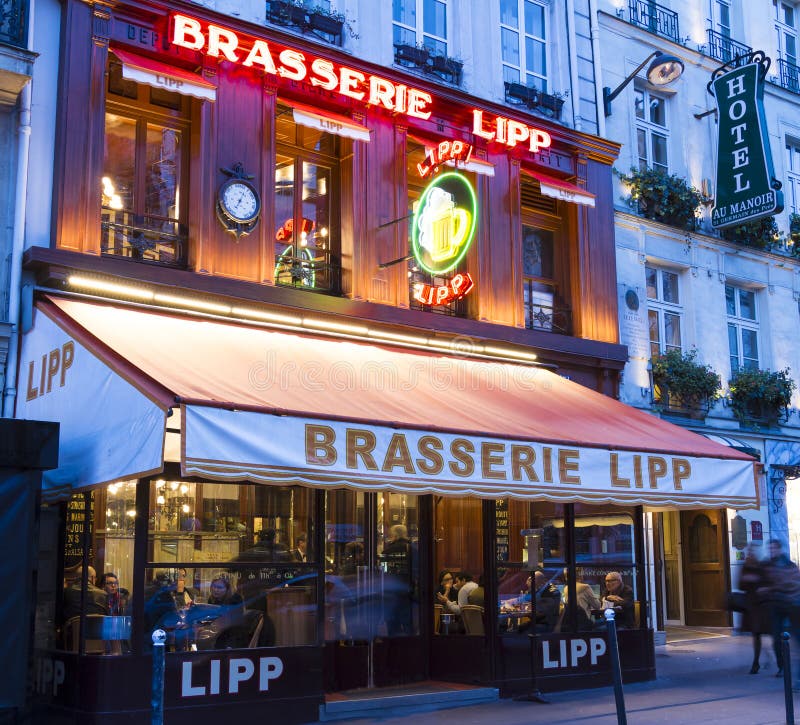 The Brasserie Lipp, Paris, France. Editorial Photo - Image of light ...