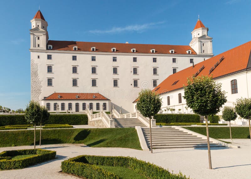 Bratislavský hrad s barokní zahradou, Bratislava, Slovensko