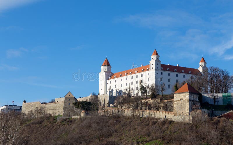 Bratislavský hrad, Slovensko