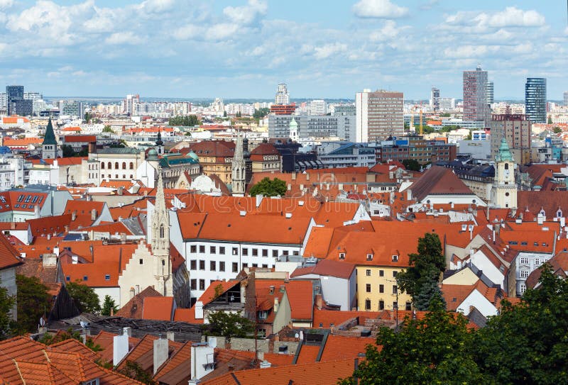 Jarní pohled na město Bratislava (Slovensko)