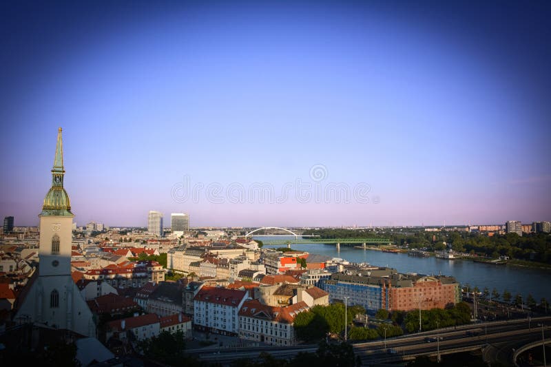 Panorama Bratislavy Pohled z hradeb - Slovensko