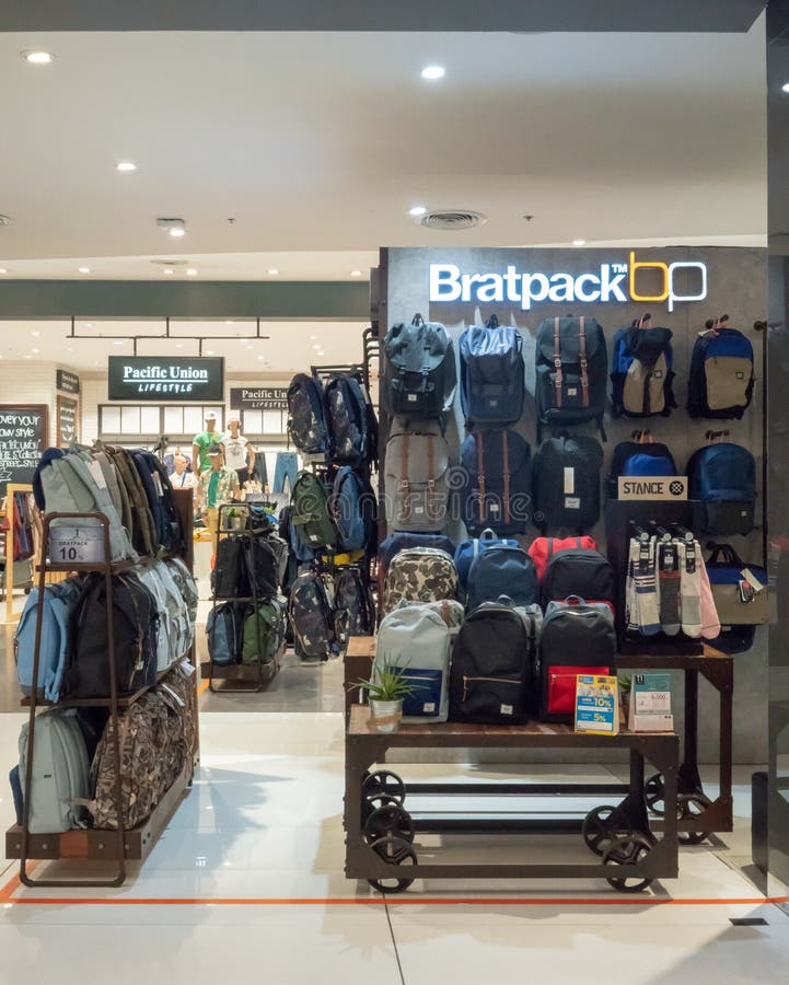 JanSport x Bratpack Limited Edition Bag | Behance :: Behance