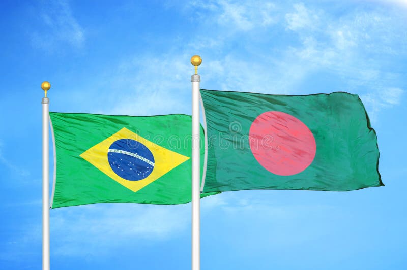 Japão Vs Brasil Soccer Match, Cores Nacionais, Bandeiras Nacionais, Campo De Futebol, Jogo De Futebol, Copiar Espaço Foto de Stock - Imagem de batidas, conceito: 200670920
