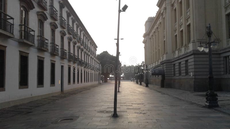 Brazilië - Rio de Janeiro - Praca XV - de stad in - Paço Keizer royalty-vrije stock afbeeldingen Brazilië - Rio de Janeiro - Praca XV - de stad in - Paço Keizer royalty-vrije stock afbeeldingen