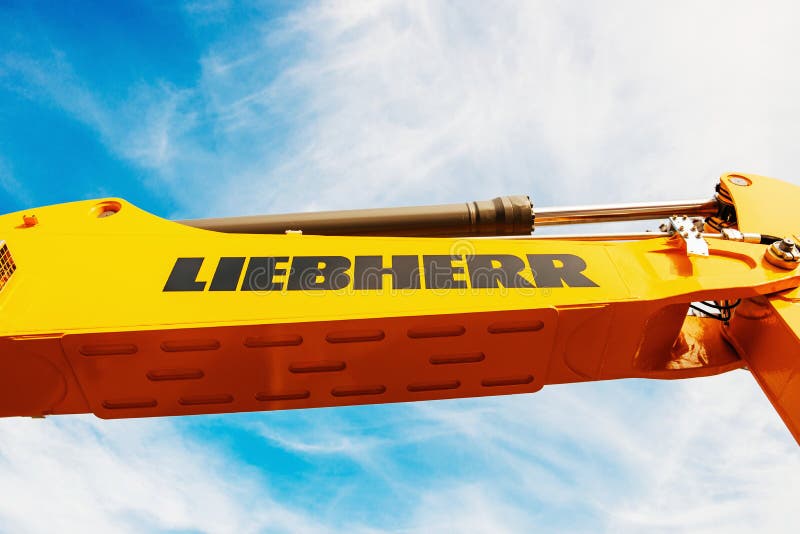 Brazo hidráulico del excavador de Liebherr fotografía de archivo Brazo hidráulico del excavador de Liebherr fotografía de archivo