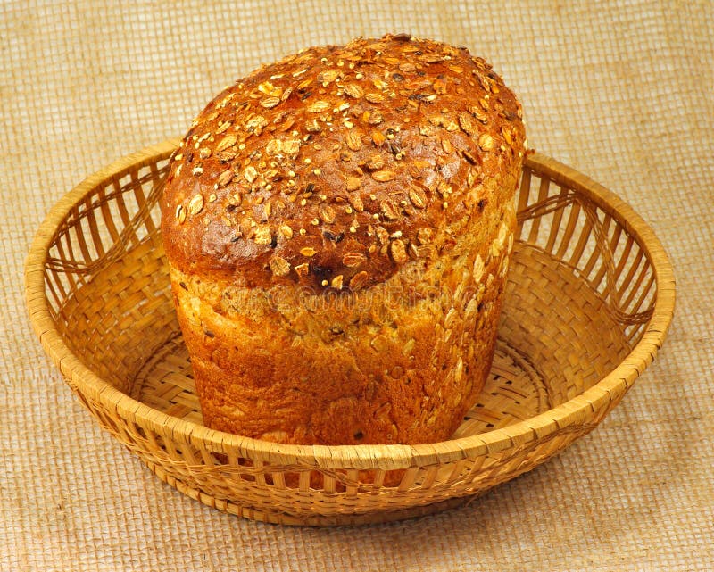 Basket with bread isolate stock image. Image of bakery 32616935