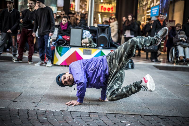 Breakdancer guys in Milan dancing in the street