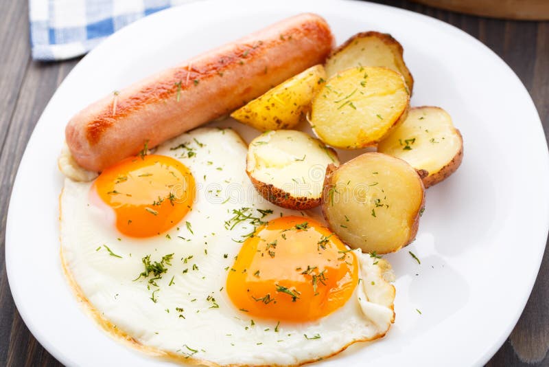 Breakfast with Eggs, Sausage and Potato Stock Photo - Image of potato
