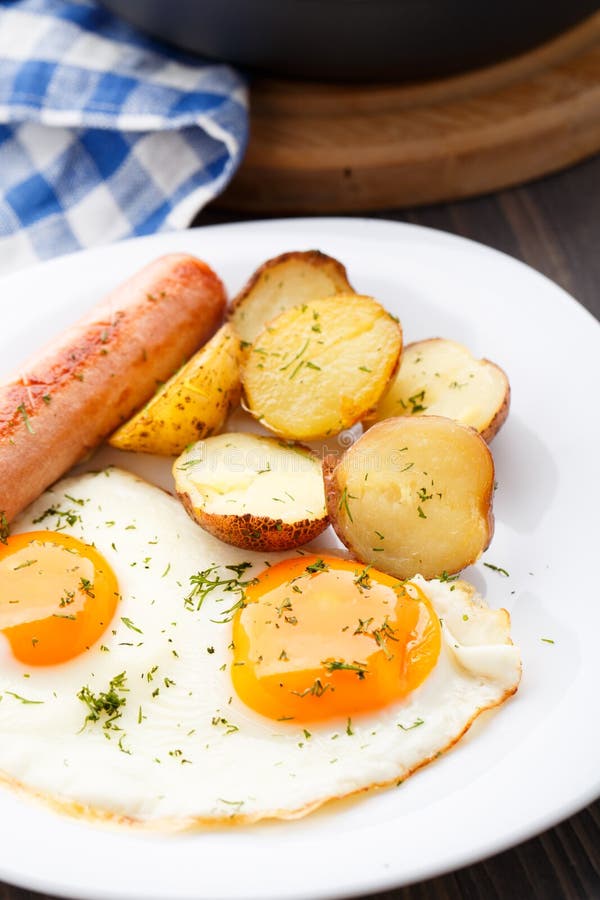 Breakfast with Eggs, Sausage and Potato Stock Image - Image of dinner