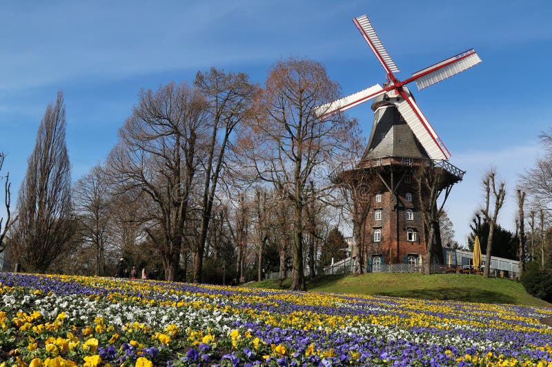 bremen germany windmill royaltyfria bilder bremen germany windmill royaltyfria bilder