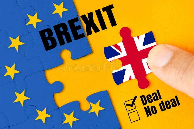 Brexit, флаги Великобритании и Европейский союз на головоломке стоковые изображения rf Brexit, флаги Великобритании и Европейский союз на головоломке стоковые изображения rf