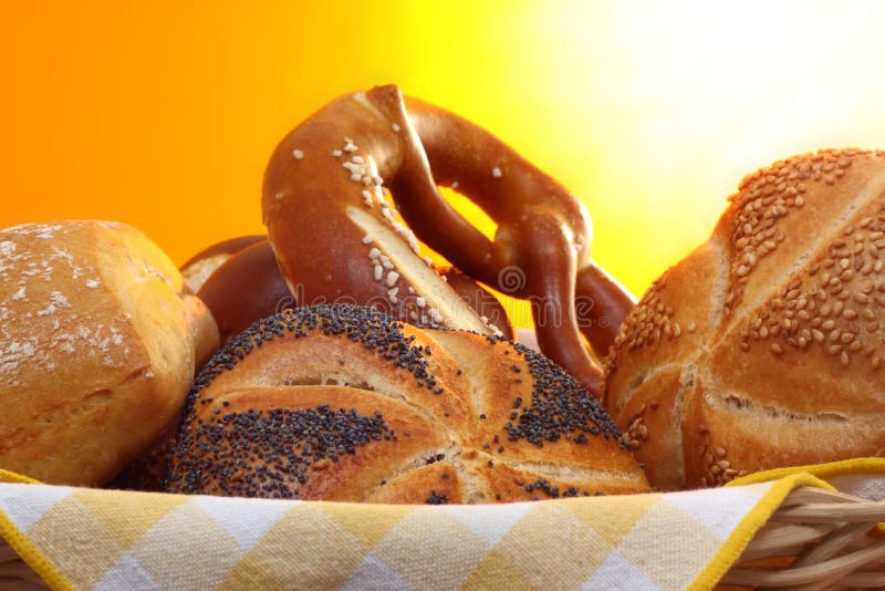 Bayerische Brezel stockbild. Bild von nahrung, bayern - 17400953 Bayerische Brezel stockbild. Bild von nahrung, bayern - 17400953