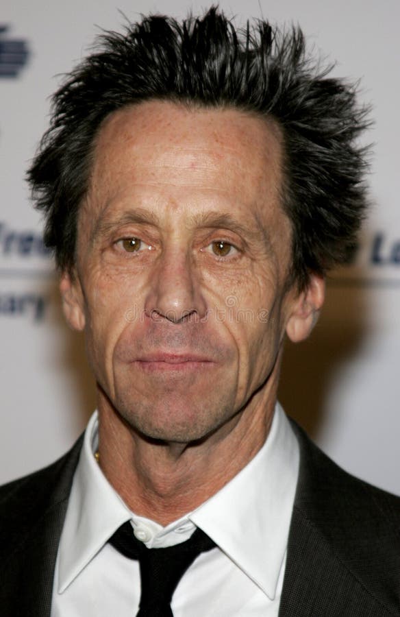 BEVERLY HILLS, CA - 20 NOVEMBRE 2006 : Brian Grazer au gala 2006 annuel de dîner de clinique gratuite de Los Angeles s'est tenu chez Beverly Hilton Hotel en Beverly Hills, Etats-Unis le 20 novembre 2006