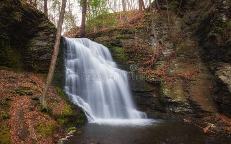 Bridal Veil Falls in Bushkill Pennsylvania Stock Image Image of falls