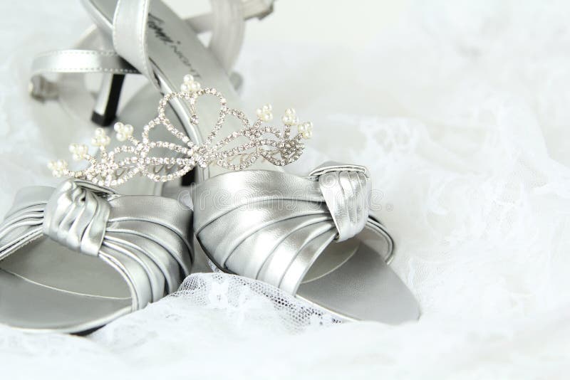 Bridal shoes and tiara stock photo. Image of bride, heels 6941538