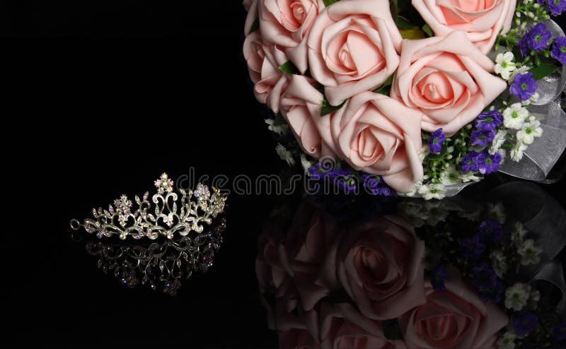 Bouquet crown Stock Photos, Royalty Free Bouquet crown Images