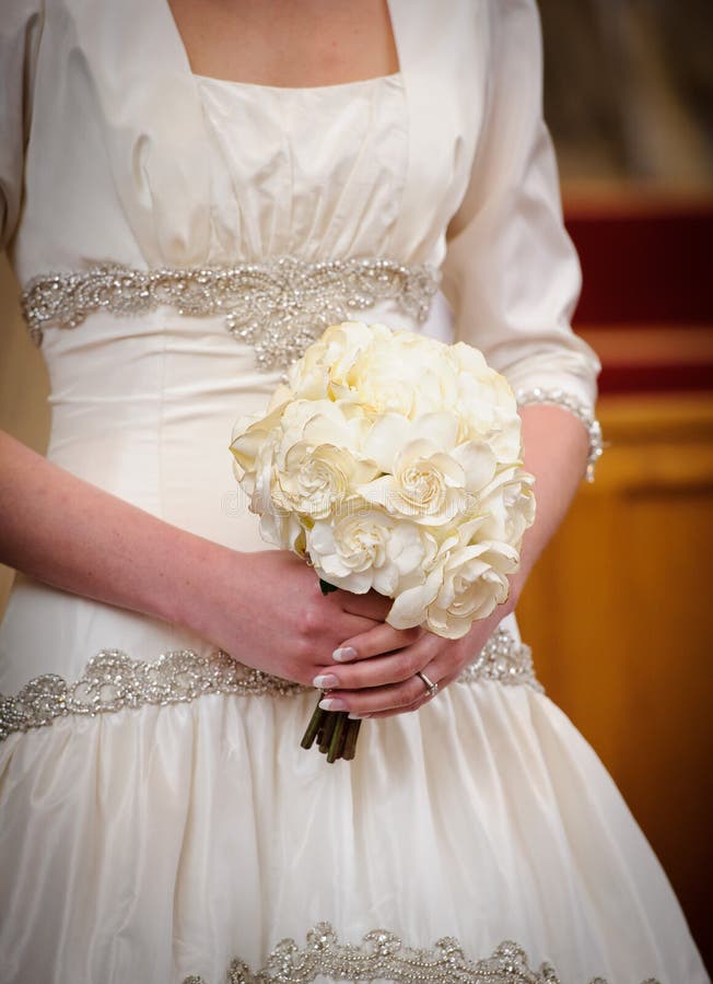 Bride and flowers stock image. Image of centerpieces 23879855