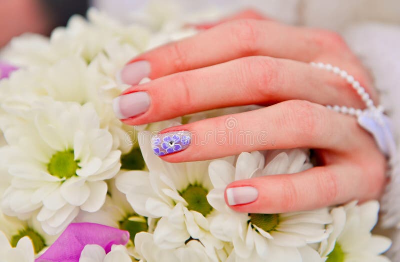 Bride hands manicure