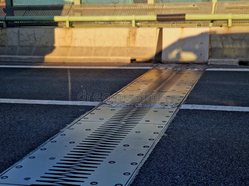 Bridge expansion joints are designed to allow for continuous traffic between structures while accommodating movement, shrinkage, temperature variation on reinforced and prestressed concrete, composite. Prestressed concrete continuous bridge stock images, royalty-free photos and pictures