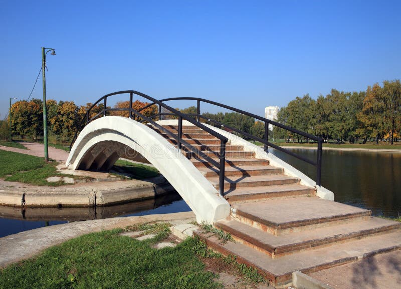 Bridge over pond