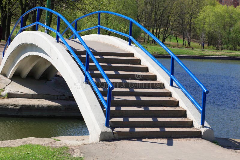 Bridge over pond