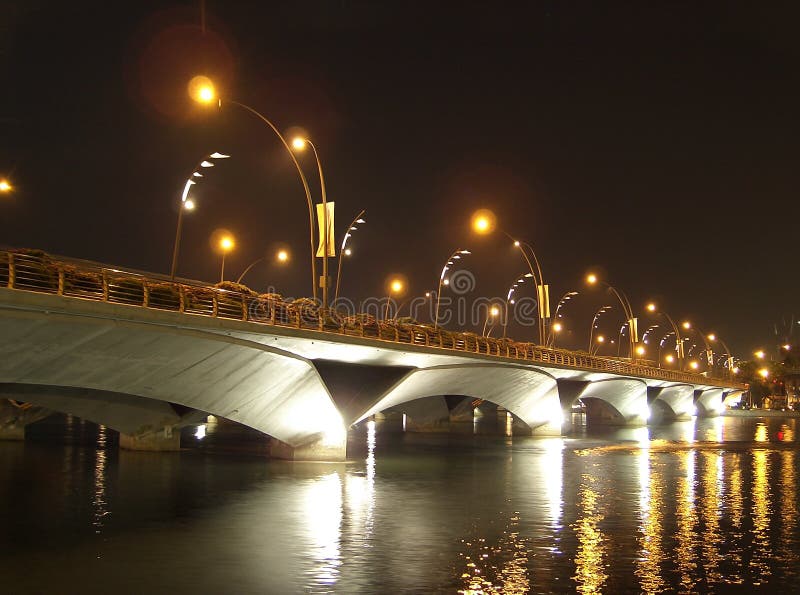 Singapore River Esplanade Bridge
