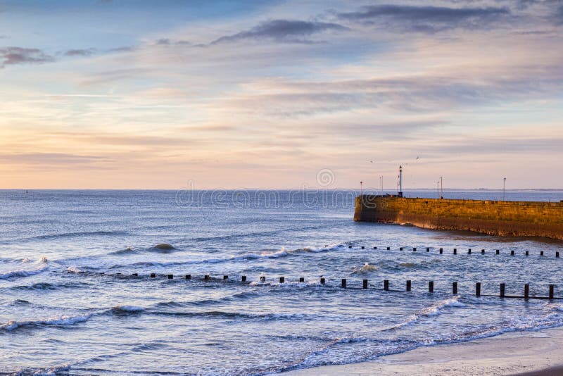 Bridlington Sunrise, East Yorkshire Stock Photo - Image of pier ...