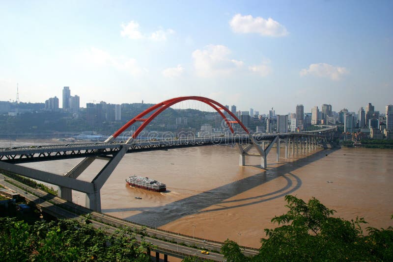 Bridżowa caiyuanba Chongqing rzeka Yangtze