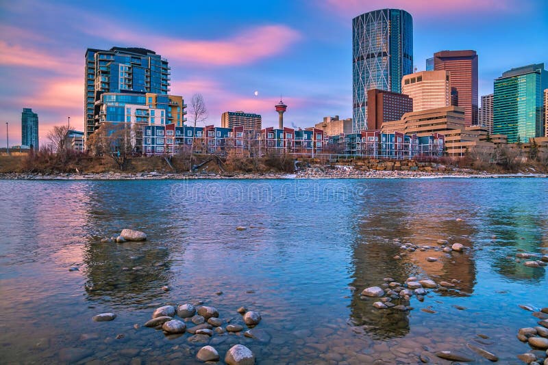 Sunrise Over the Calgary Skyline Stock Image Image of river, sunrise