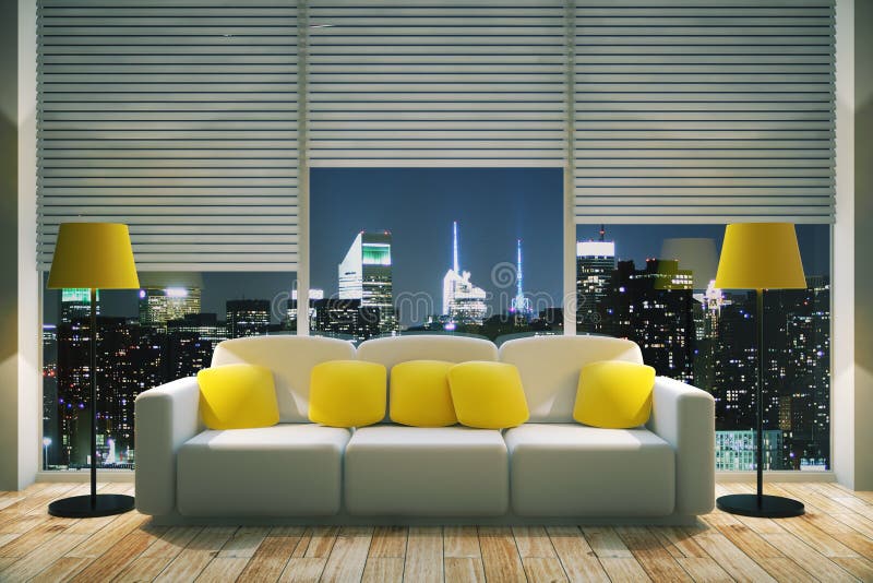 Da soggiorno cuscini su bianco divano, pavimento lampade, di legno pavimento un panoramico persiane un illuminato notte la città.