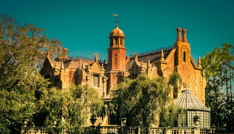 Bright Sun lit Haunted Mansion Ride at Walt Disney World