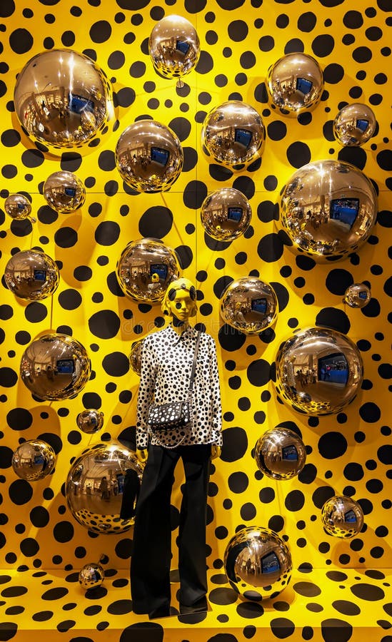 Paris, France, Louis Vuitton, LVMH Luxury CLothing Shop interior, Display  Fashion Mannequins, Yayoi Kusama, Designer, Modern Artist, interior design  store clothing store at Paris, Trendy fashion store display France Stock  Photo 